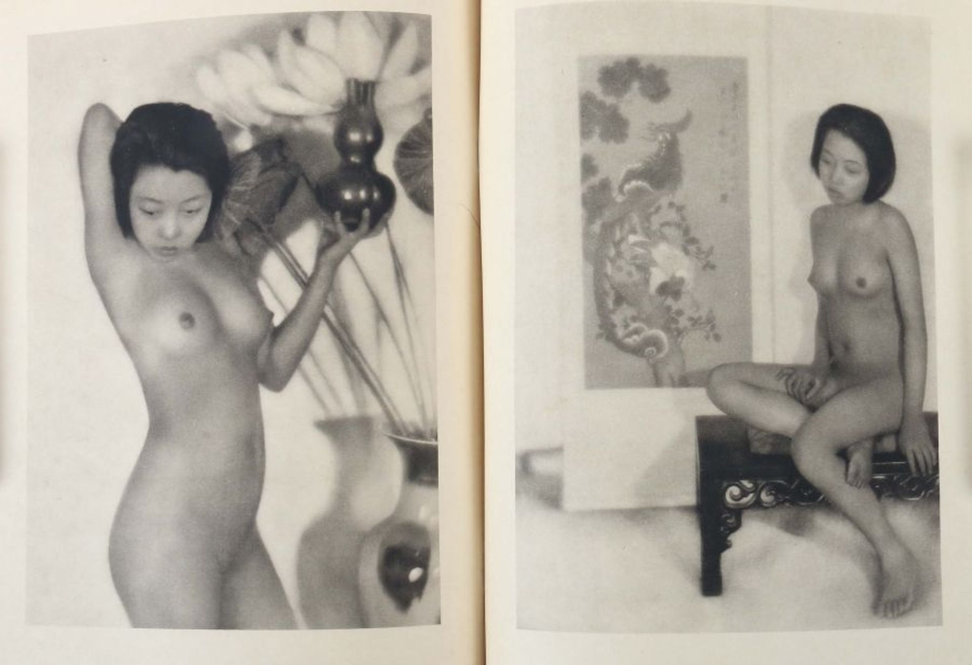 Edle Nacktheit in China Künstlerische Nacktaufnahmen, Berlin, Eigenbrödler Verlag AG, 1928, 32 - Bild 3 aus 4