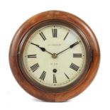 Wanduhr England, um 1900, Johnson & Son, "Derby", Mahagonirahmen, rund, verglaste Front,