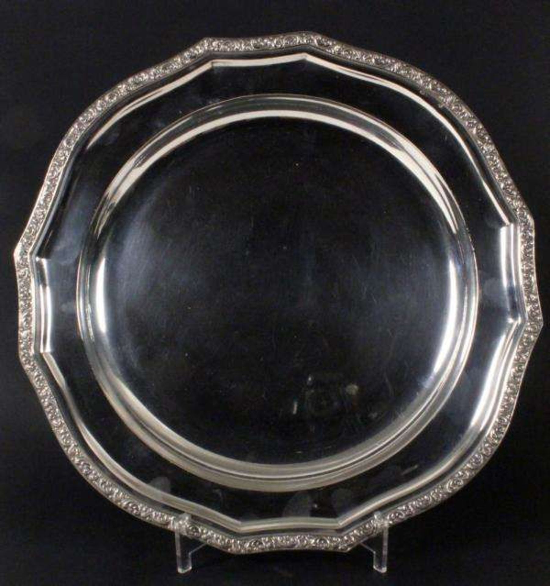 SILVER PLATE Czechoslovakia 1922 - 1929 Silver, round shape with edge furnished with a relief,