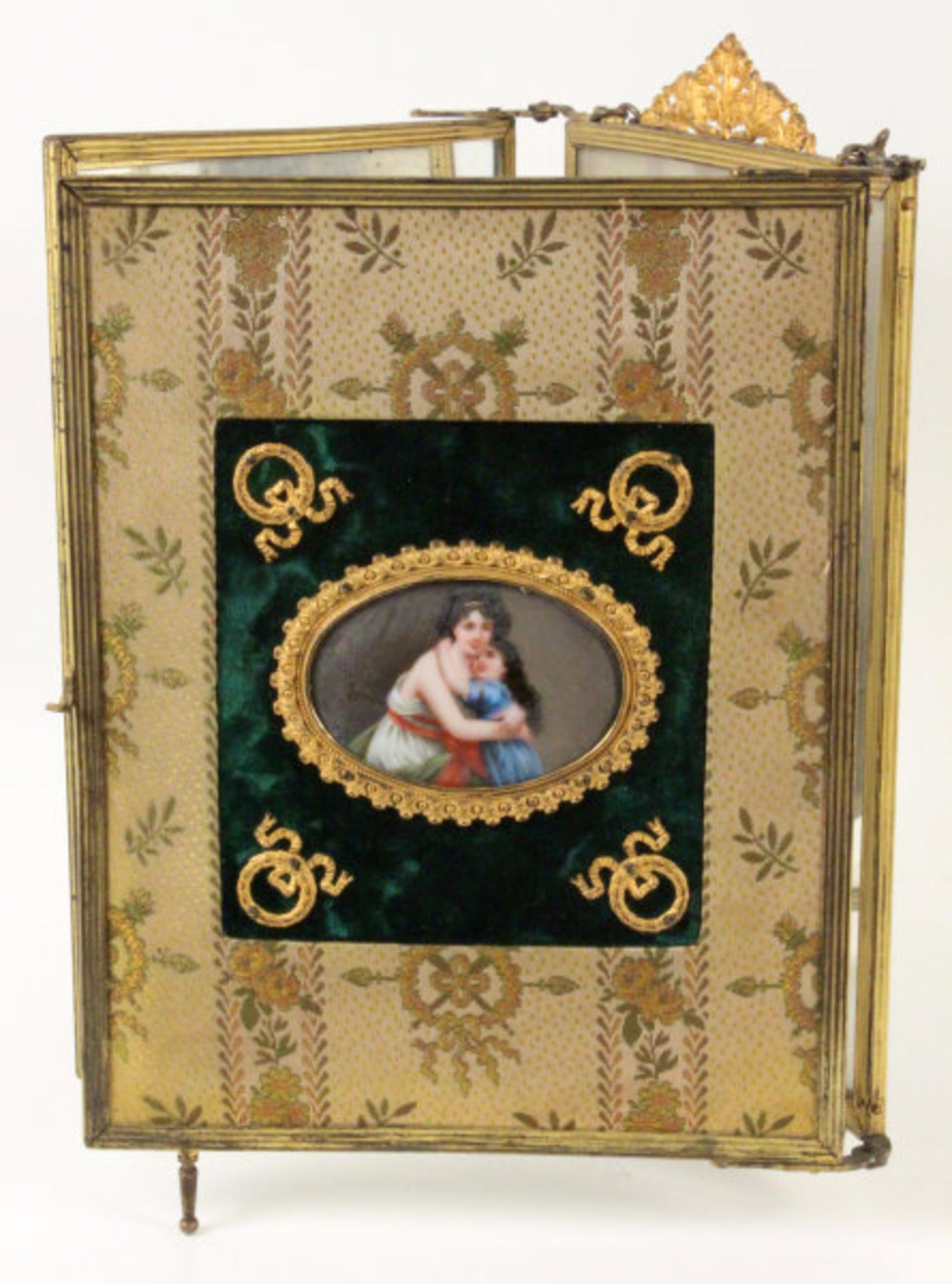 Opening: 180 EUR    TRIPTYCHON TOILET MIRROR France 1900 3-piece gilt brass frame with fabric