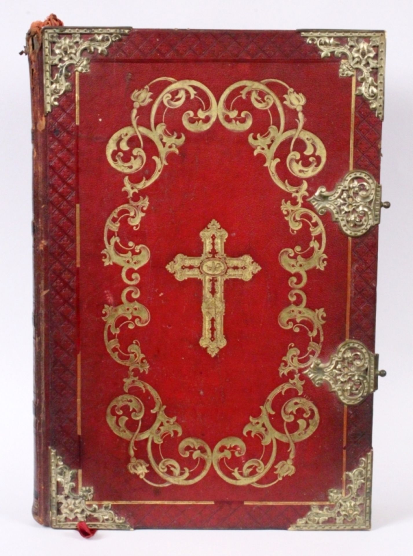 Opening: 120 EUR    MISSALE ROMANUM (Roman Missal) 1863 Pomp edition with red leather binding,