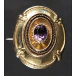 BIEDERMEIERBROSCHESchaumgold mit Amethyst 3,6x3cmAufrufpreis: 90 EUR

A BIEDERMEIER BROOCHGold