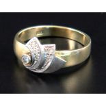 DIAMANTRING585/000 Gelb- und Weißgold mit Diamantbesatz. Ca. 3,59g, Ringmaß ca. 17,5mmAufrufpreis: