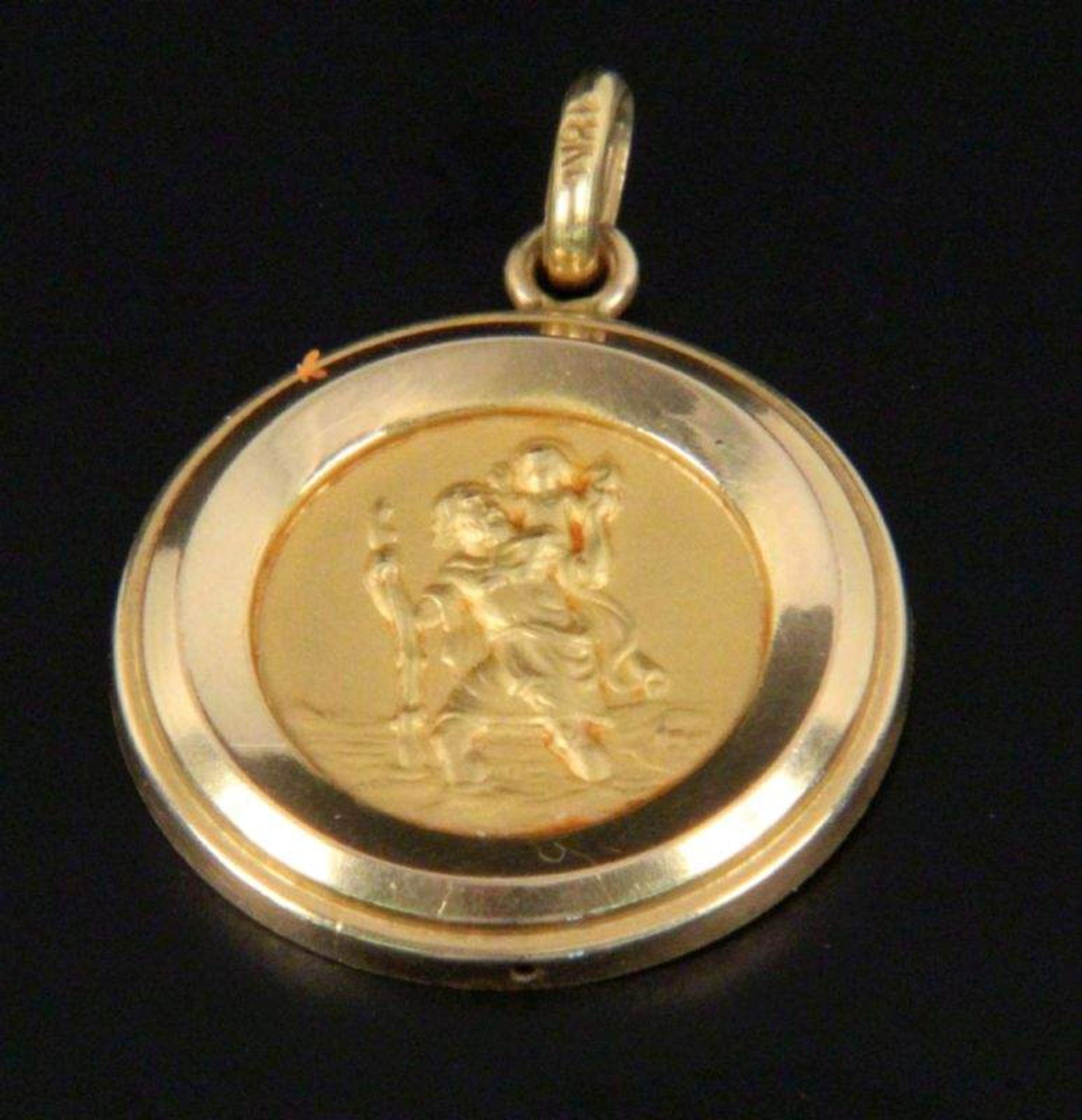 CHRISTOPHERUS ANHÄNGER750/000 Gelbgold. D.2cm, ca. 2,0gAufrufpreis: 40 EUR

A SAINT CHRISTOPHER