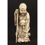 OKIMONOElfenbein. Glücksgott Fukurokuju. H.11cmAufrufpreis: 80 EUR

AN OKIMONOIvory, lucky god