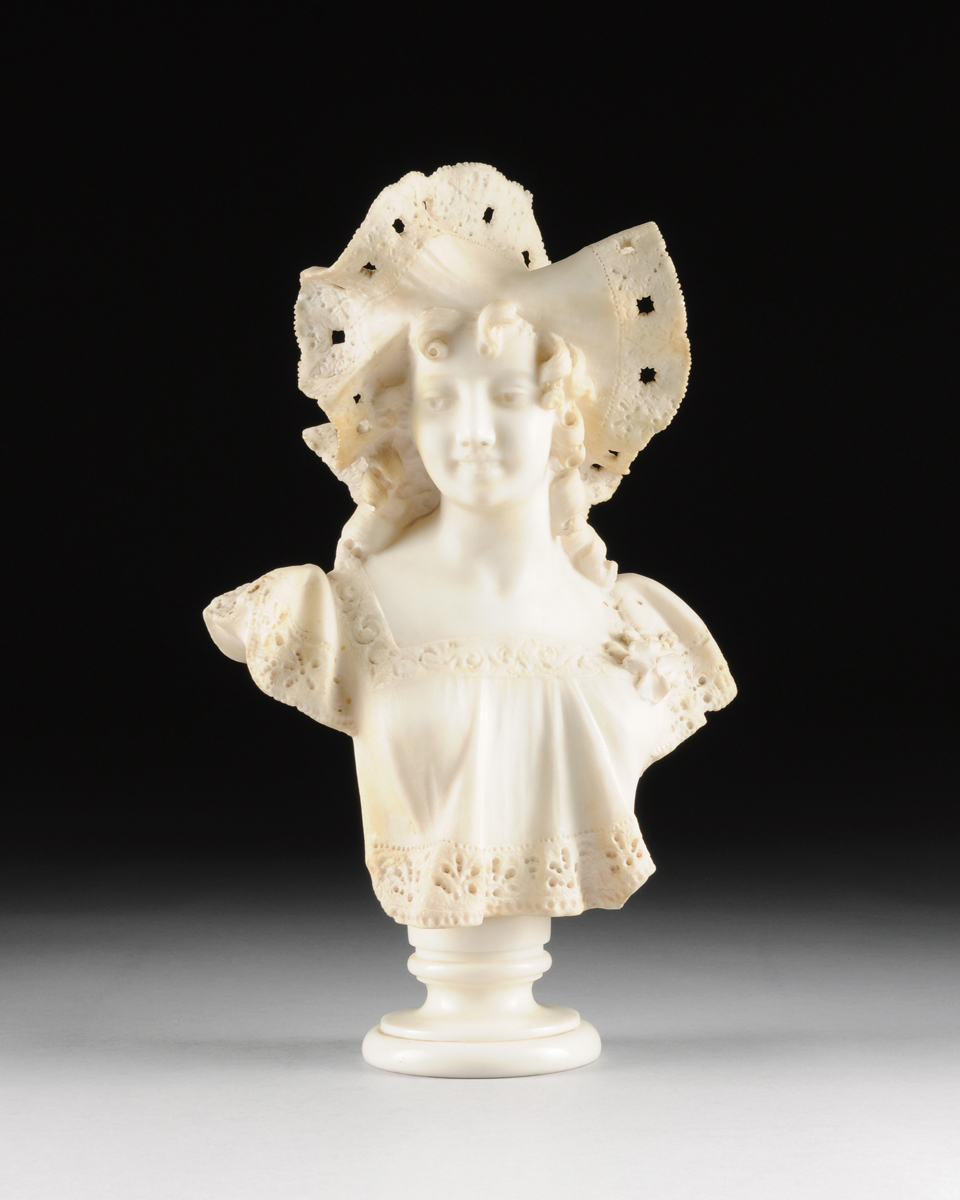 43AN ITALIAN CARVED WHITE MARBLE BUST OF A MAIDEN BEAUTY, LATE 19TH/EARLY 20TH CENTURY, nicely