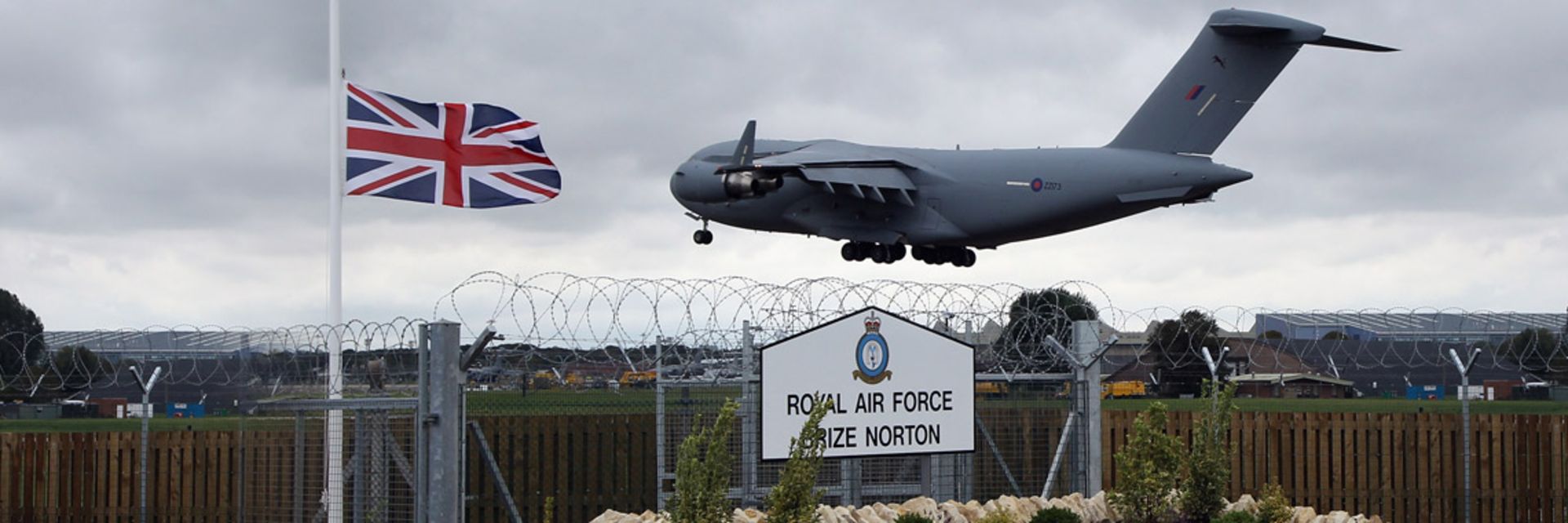 VIP Tour of RAF Brize Norton - Image 2 of 3