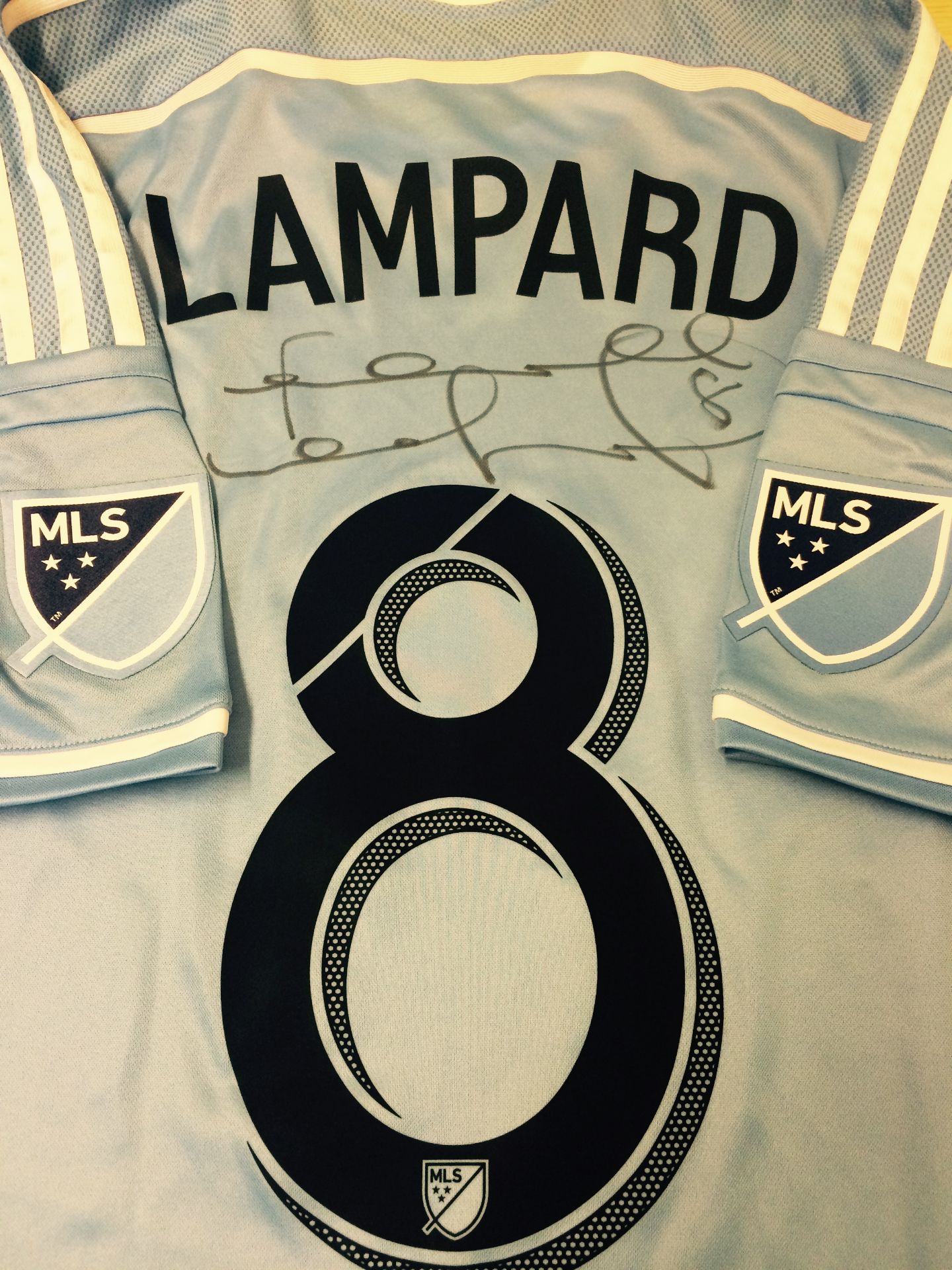 Football Legend Frank Lampard personally donates a signed shirt & boots - Image 2 of 12