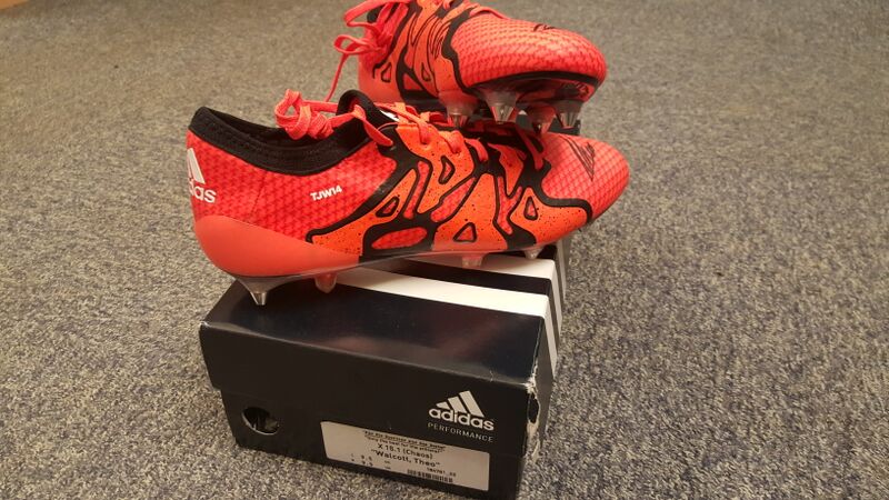 Theo Walcott Personally Donates His Own Football Boots - Image 2 of 5