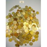 A tray of world coins, 20th century - approx 1.3 kilo's, examples: Eire, Spain, USA etc. -