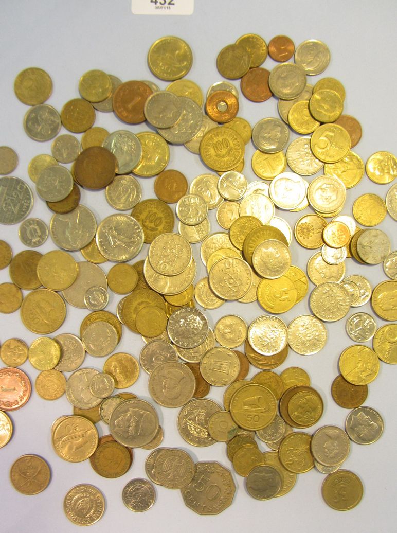 A tray of world coins 20th century - Countries include: Belgium, France, Holland, Greece, Malta, New