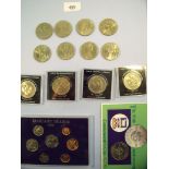 Group of coinage including: Falkland Islands 1982 presentation set commemorative 150th Anniversary