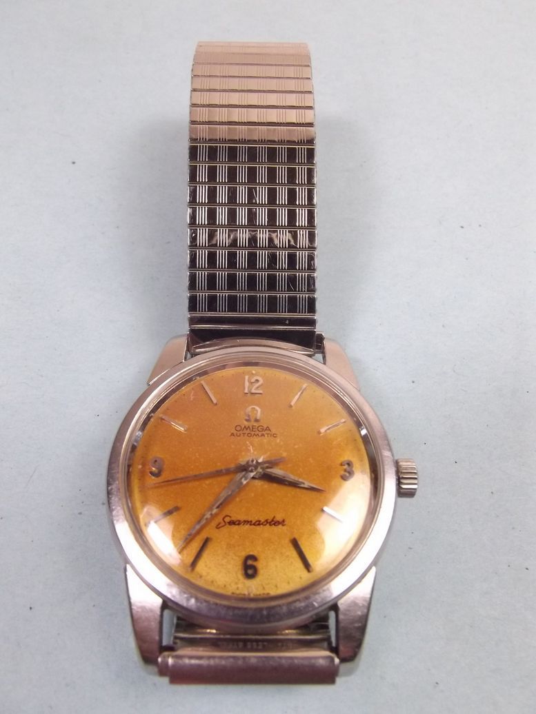 An Omega Seamaster Automatic gents wrist watch