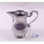 A silver cream jug, Birmingham 1925 - 3ozs
