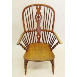 A 19th century yew windsor chair