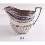 A Victorian silver cream jug, Sheffield 1887 - 4oz