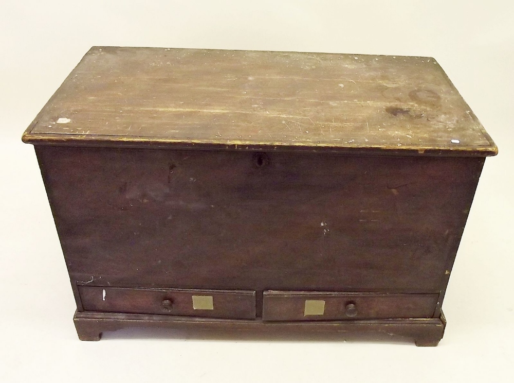 A Victorian pine mule chest