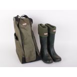 Pair Lowther green wellington boots, size 8/42 with Hunter inner socks in waterproof Hunter carrying