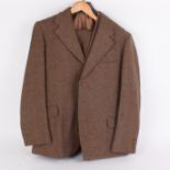 Brown tweed 3 piece shooting suit by John Hardy, London, s.42/36