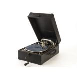 Portable gramophone: aportable gramophone with Novaphonic tone-arm and Dulcetto soundbox (lacking