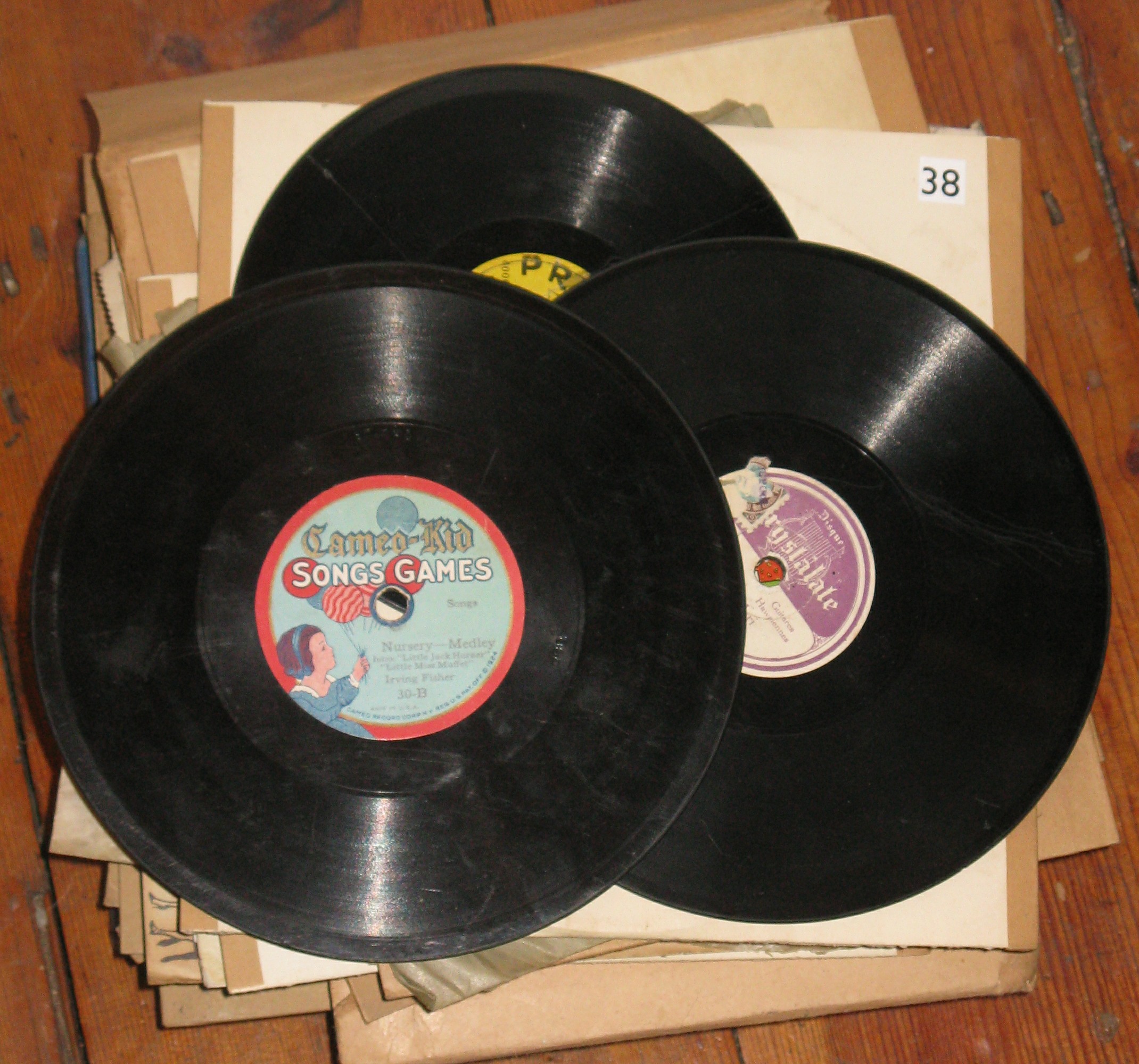 Children’s and similar records: approximately thirty-five, in various sizes and labels, Kid Kord and