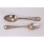 A pair of contintental silver serving items, probably Dutch, having bead design to handle, bearing
