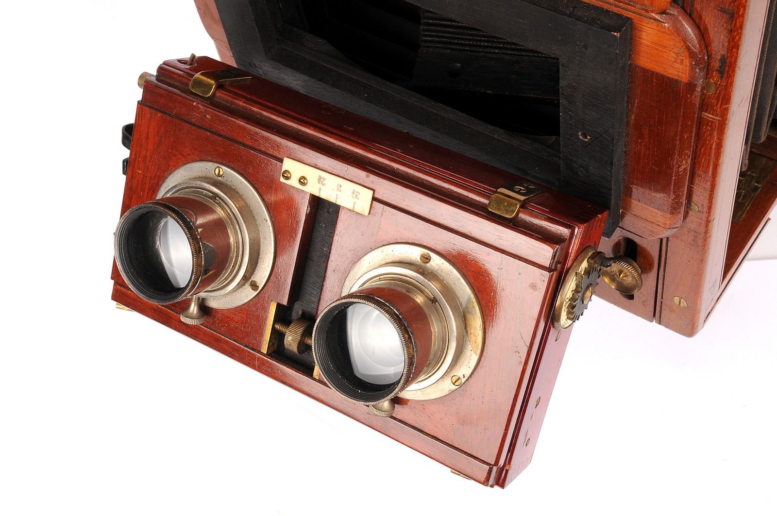 The Standard Stereoscopic Company Mahogany Stereo Tailboard Camera, 4½x6¼, with unmarked aluminium - Image 2 of 3