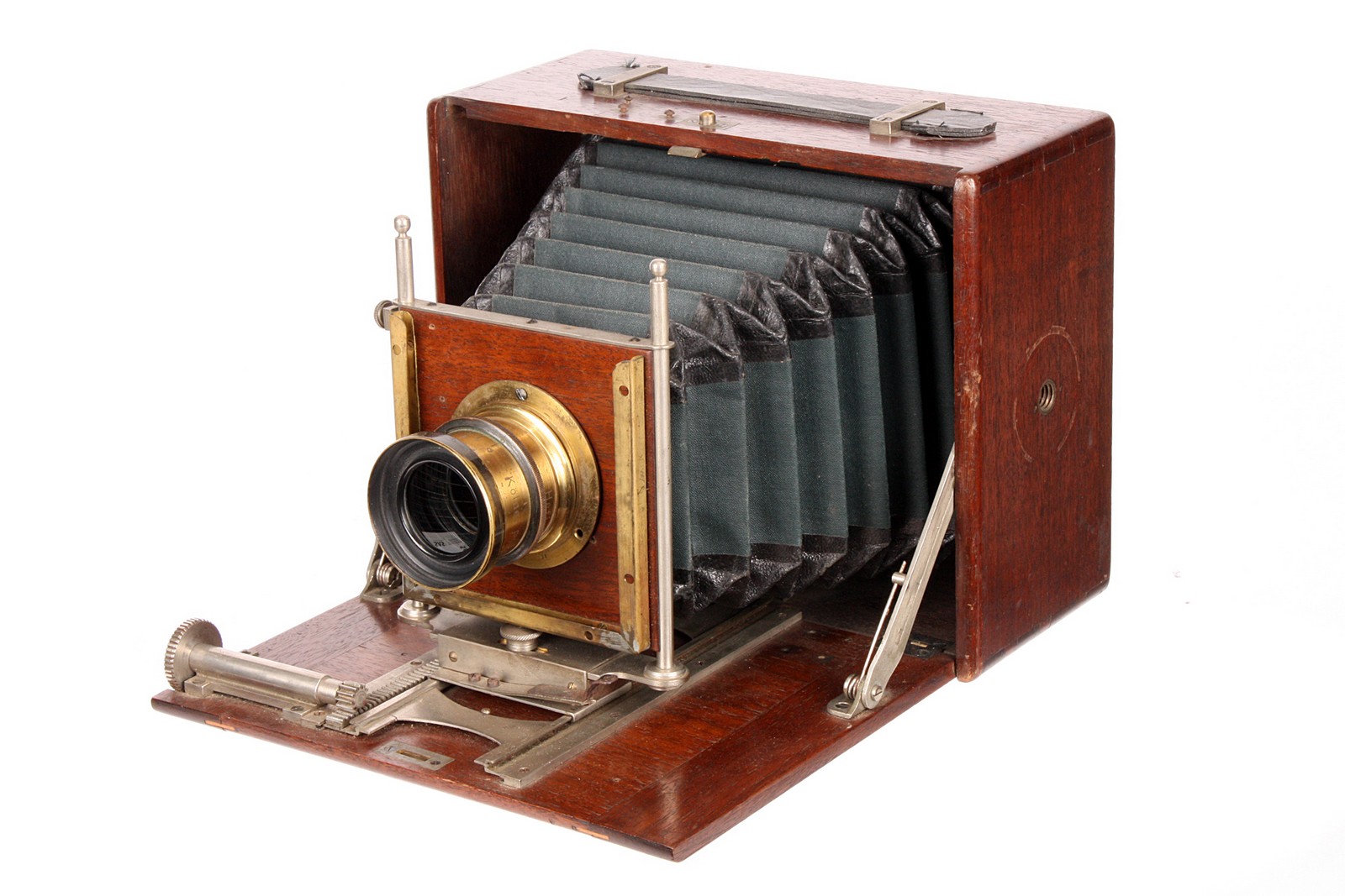 An Unmarked Mahogany Box Camera, Continental, 5x7”, with Hefixtigmat f/7.7 210mm brass lens,