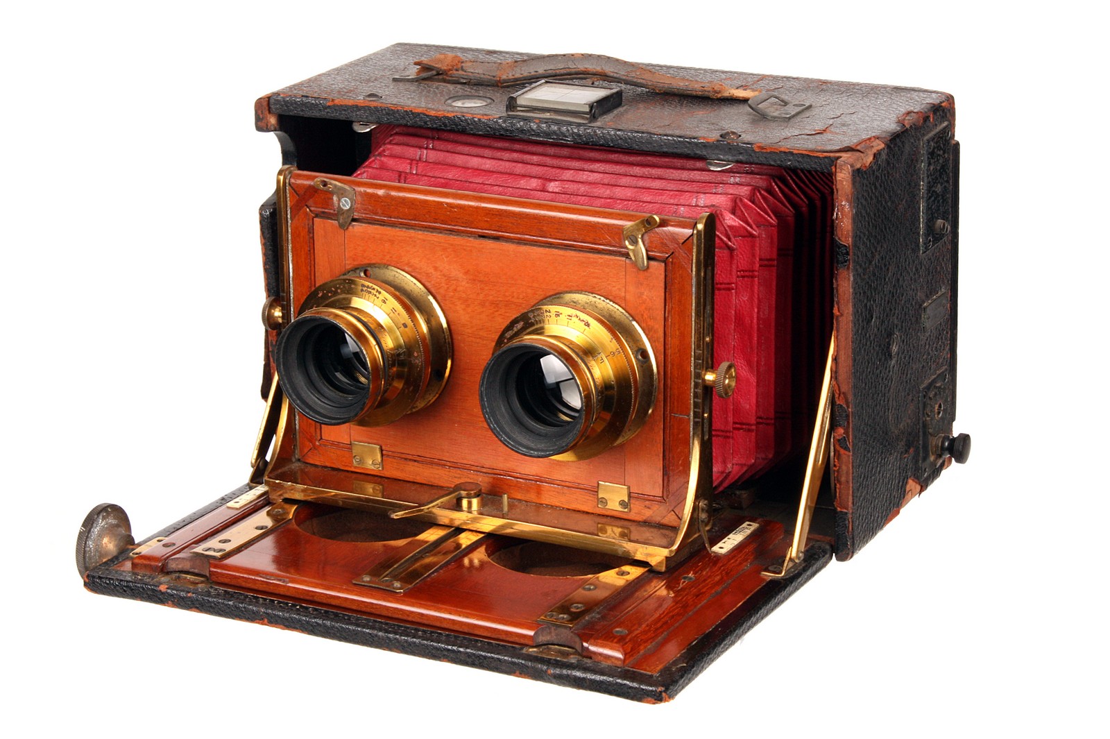 A J. Lizars Challenge Stereo Camera, with Wray f/5.6 5x4” brass lenses, serial nos. 2440 / 2441,