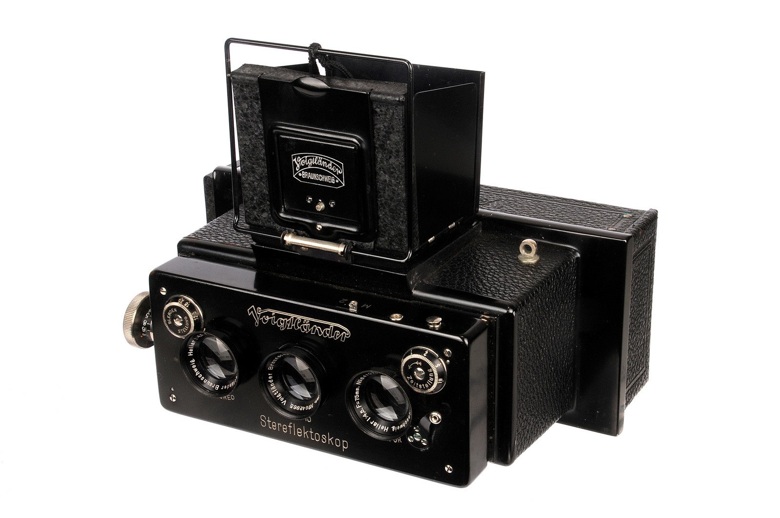 A Voigtländer Stereflektoskop Stereo Camera, serial no. 80440, 6x13cm, with Heliar f/4.5 75mm