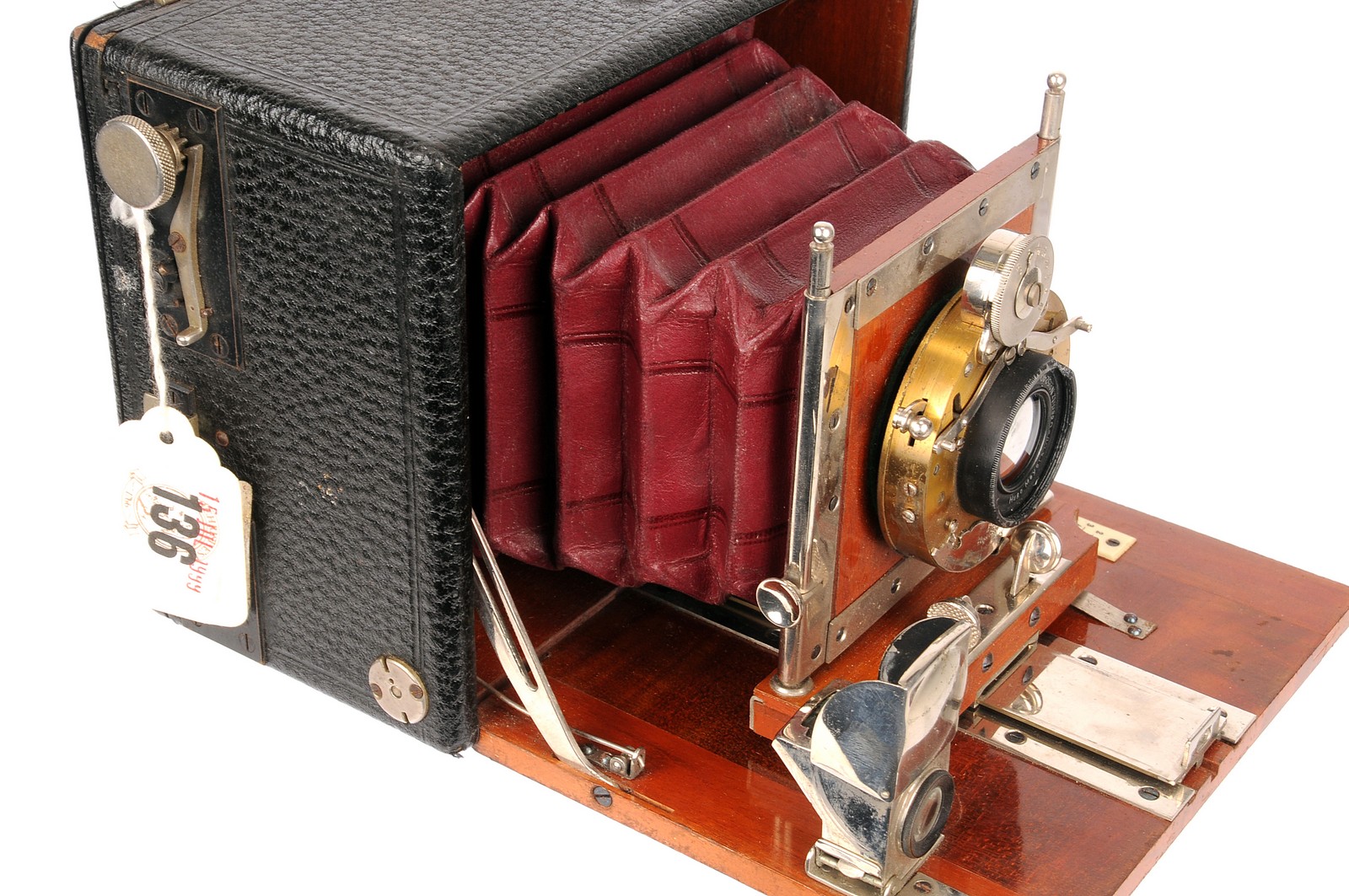 An Unmarked Mahogany Box Camera, serial no. 108771, 3½x4½, with Hugo Meyer Anastigmat f/7.2 135mm - Image 2 of 2