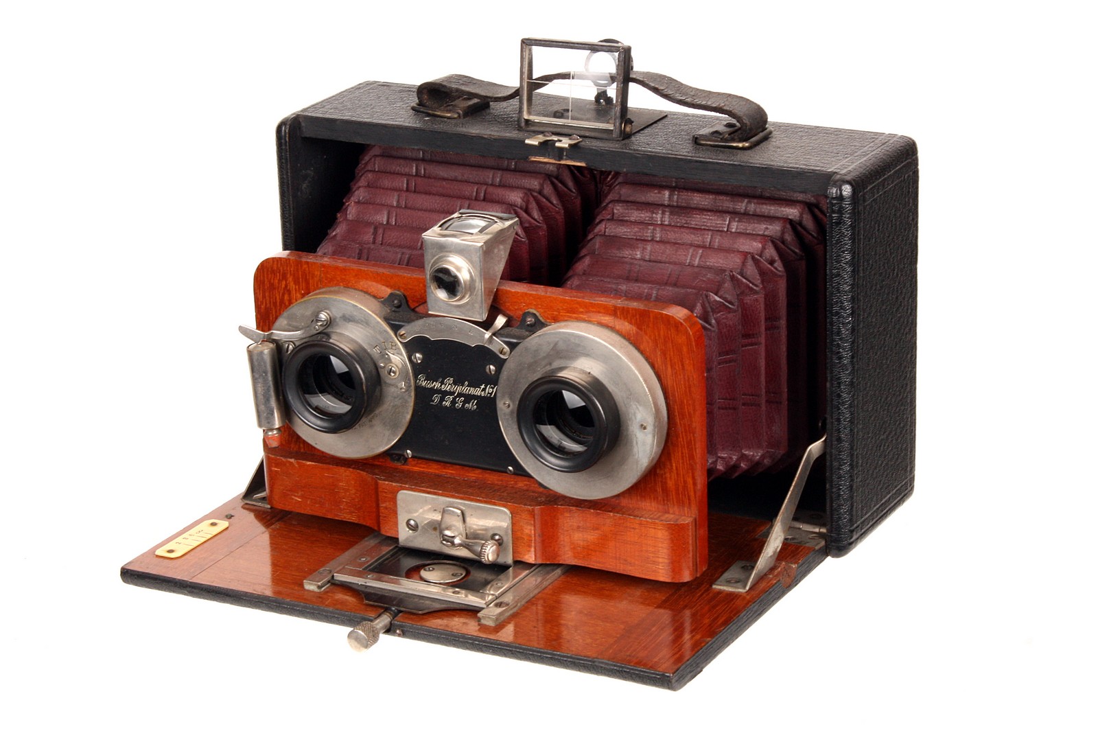 A Busch Stereo Camera, with Busch Perplanat No.1 f/9 lenses, body, VG, shutter not working,