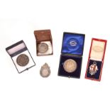 British silver photographic medals, circa 1900: Liverpool, 1906, Croydon, 1930, FAPA, with laurel