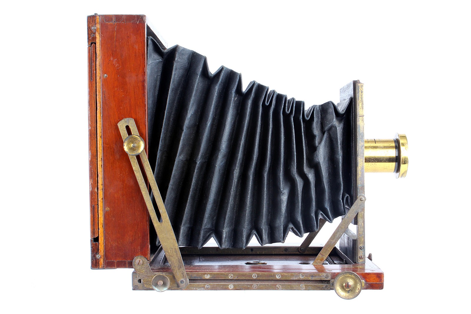 An Unmarked Mahogany Field Camera, by W. Whiteley, 6¼x8¼”, with W. Whiteley 7x5 Rapid Rectilinear - Image 3 of 3