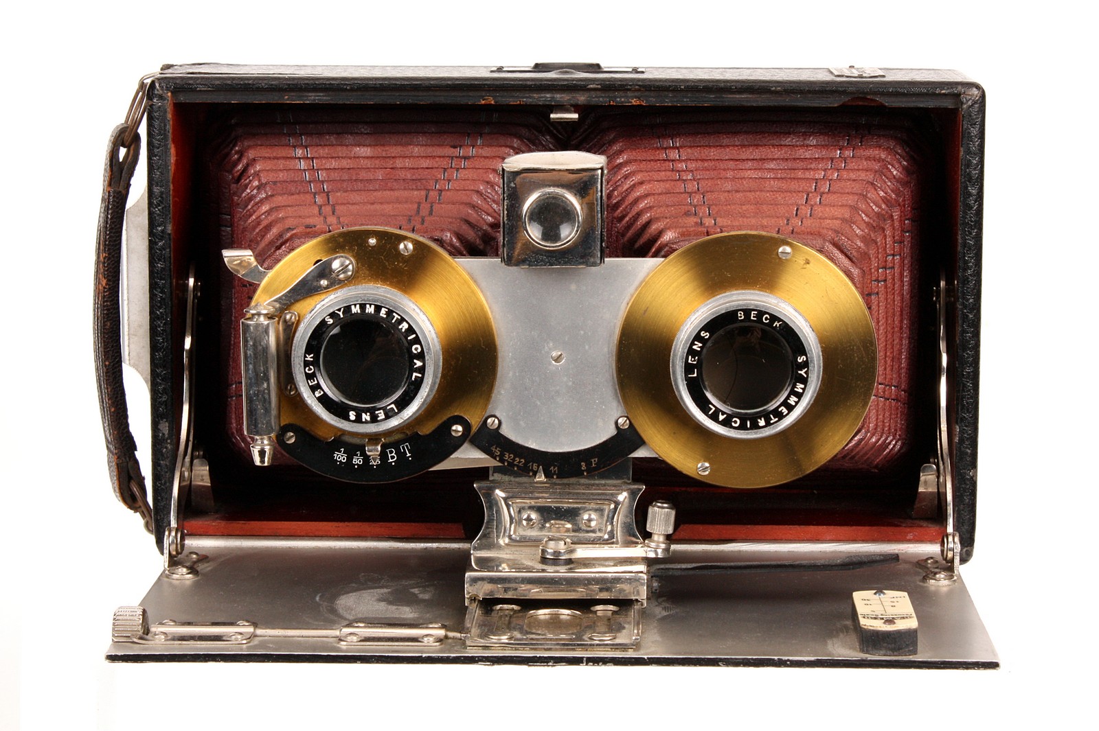 A Cameo Stereo Camera, serial no. 28682, possibly by Butcher & Sons, 9x17cm, with Beck Symmetrical - Image 2 of 3