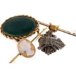 A 9ct gold and gem set fox mask bar brooch, together with a cameo bar brooch, plus two others (4)