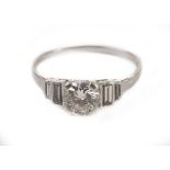 A pretty Art Deco period diamond engagement ring, with a good quality approx 1ct brilliant cut in