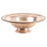 An American silver rope edge bowl, with piercing to the rim, and on a loaded, reinforced foot 11ozt