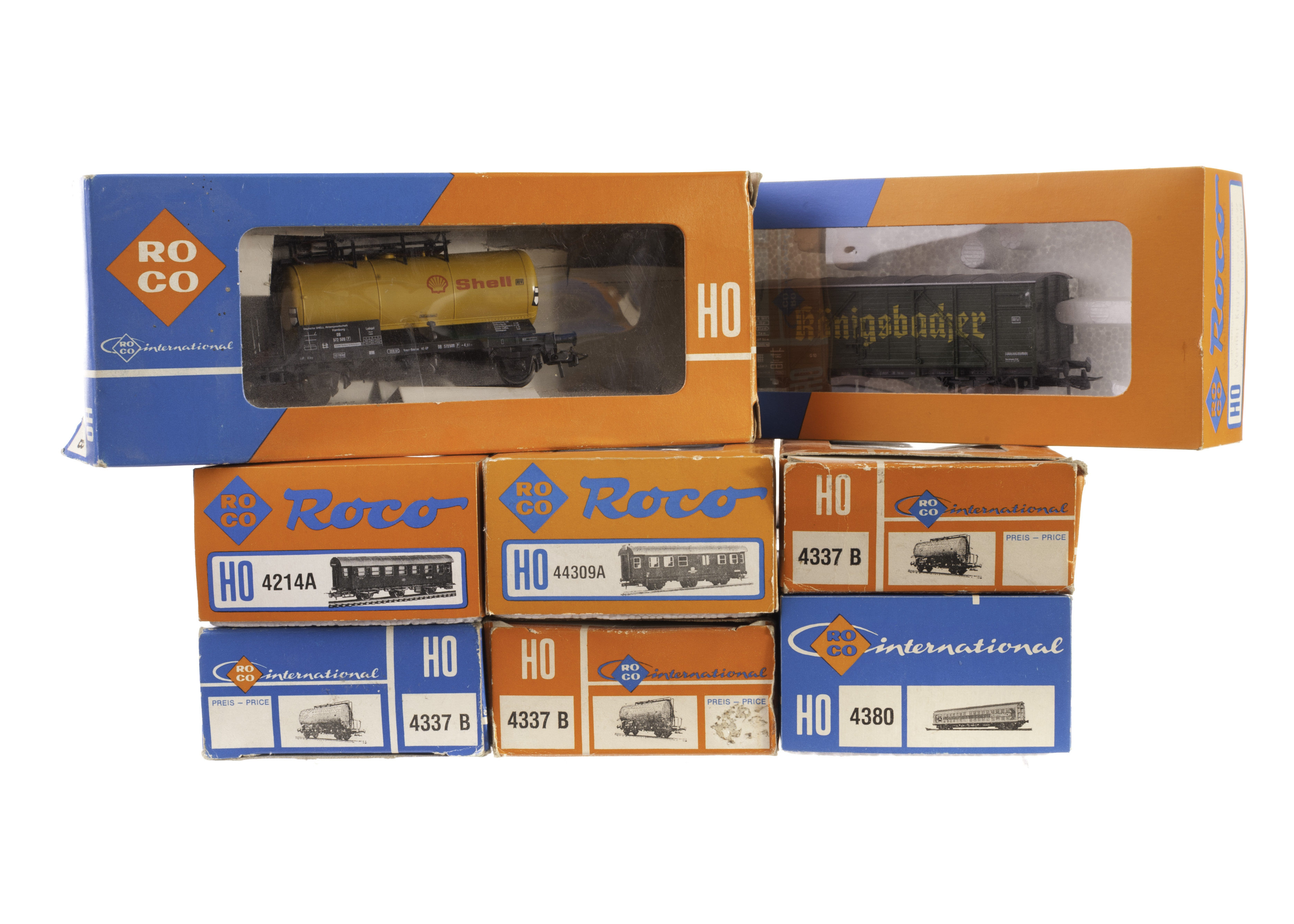 Roco H0 Gauge freight stock: comprising four 4337B Shell tankers, a beer van, VTG Ferrywagon, a flat