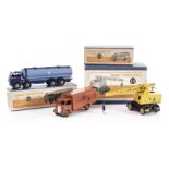 Dinky Supertoys, 504 Foden 14-Ton Tanker, 1st type cab with flash, violet blue, mid blue flash, hubs