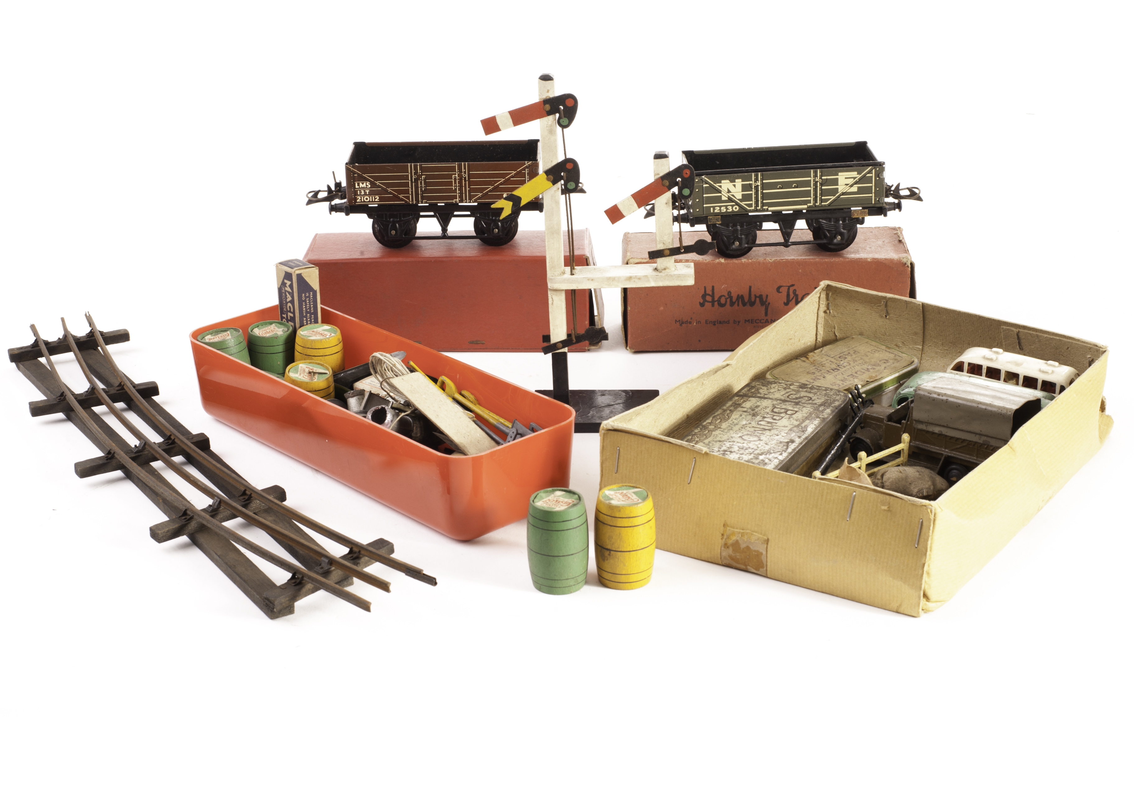 Hornby 0 Gauge wagons accessories Dinky Toys and other items: comprising four boxed Post-War wagons,