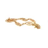 An 18ct gold marked Childs bracelet, having oval pierced links, marked 750, approx 2.7g