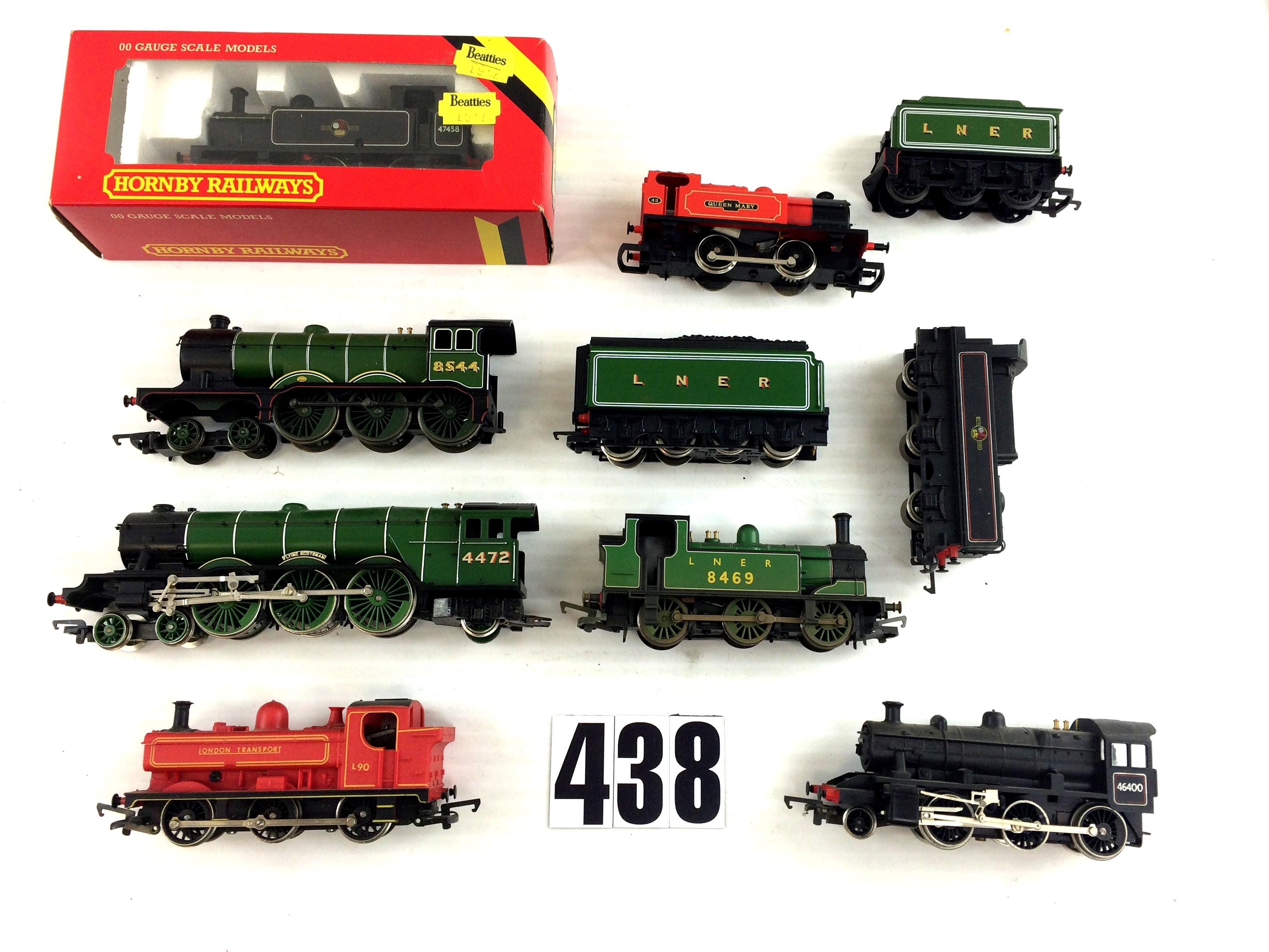 OO Gauge Locomotives and empty boxes by Hornby: including boxed R058 'Jinty', unboxed LNER green '