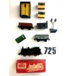 Hornby-Dublo OO Gauge 0-6-0 Tank Locomotive, in BR black, no 31337, in mis-matched box, together