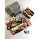 Hornby Days Gone OO Gauge Accessories; together with various resin building and train related