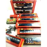 Hornby Mainline and Playcraft Railways 00 Gauge Inter-City Set Diesels and Rolling Stock: R370 BR