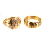 A gents 9ct gold signet ring, together with a yellow metal ring, approx 13g