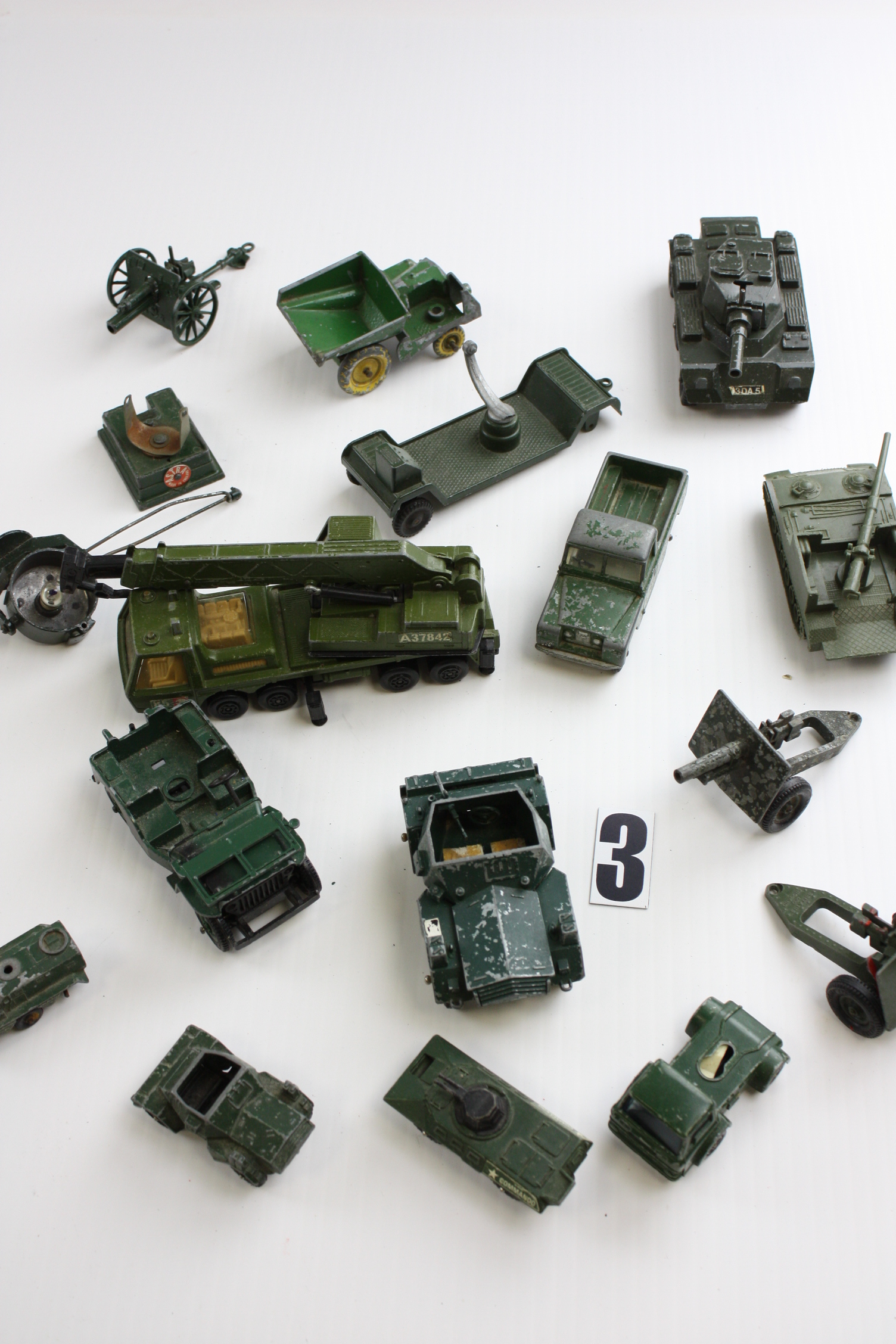 Diecast Military Vehicles: various makers and models, including Matchbox 'Hercules Mobile Crane',