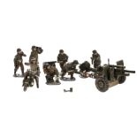 King & Country Battle of the Bulge American forces BBA31 105mm Field Gun and accessories (2), with