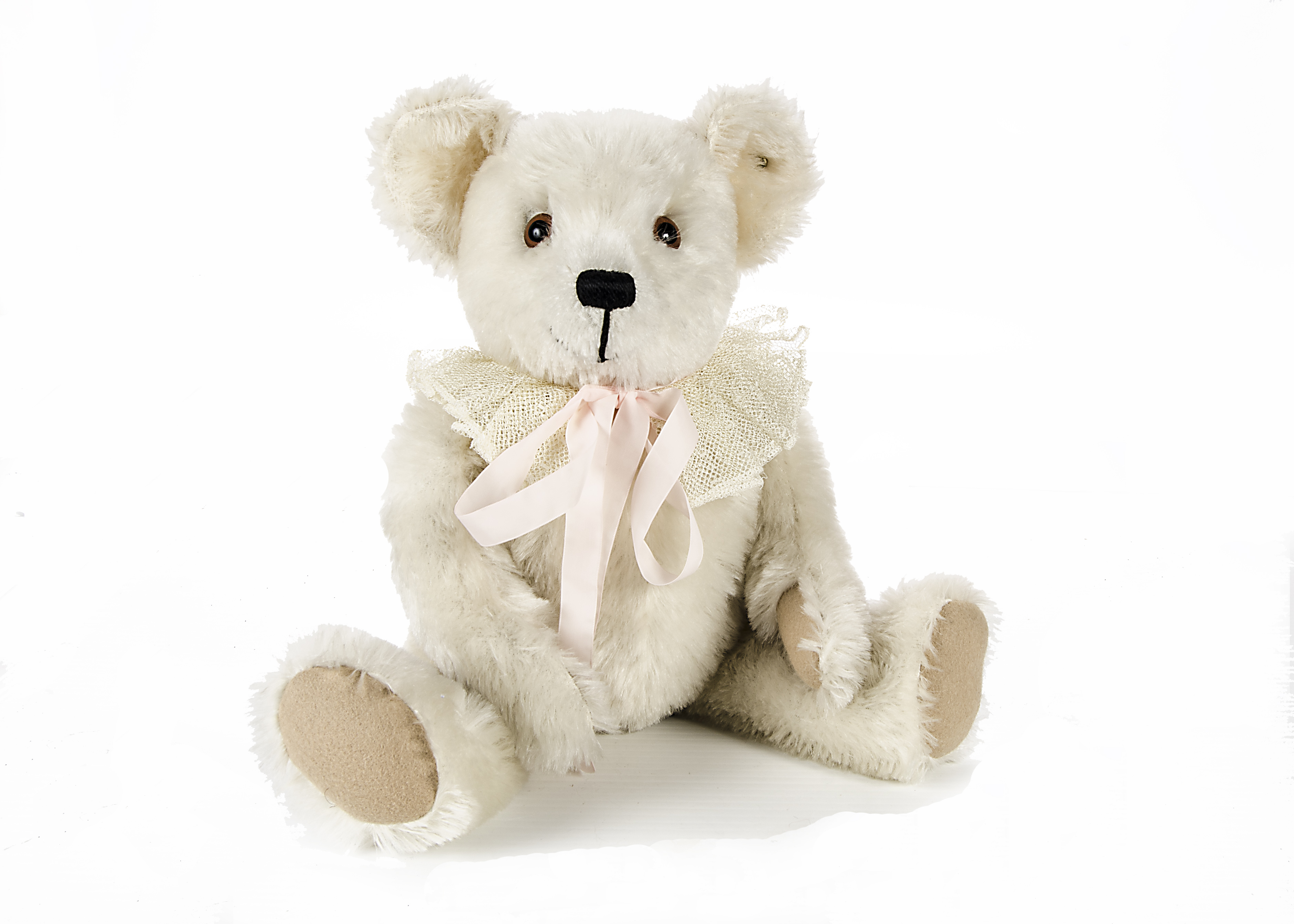 A Steiff for Michele Durkson Clise Ophelia Teddy Bear, 1983, with white mohair, tags, in original